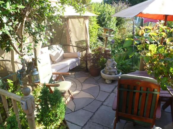 Photo 3