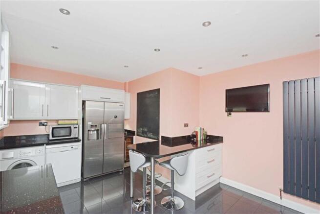 BREAKFAST KITCHEN