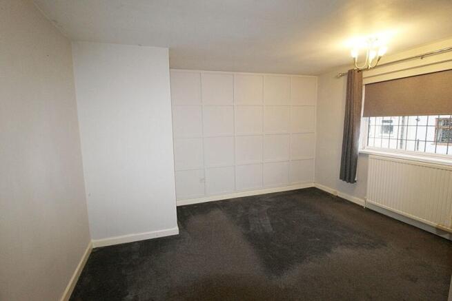 2 bed Terraced for sale Image 9
