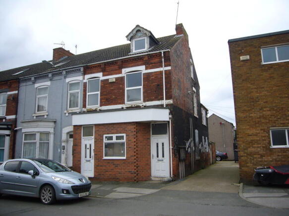 2 bed Flat to rent Image 10
