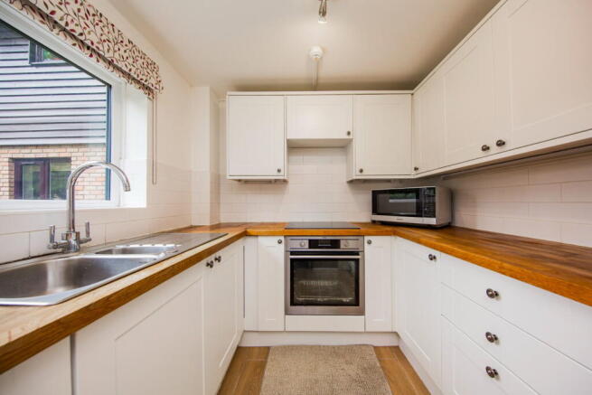 Montargis Way, Crowborough photo 4