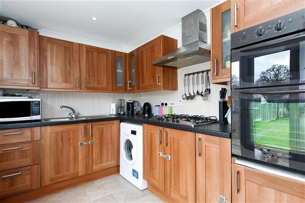 REFITTED KITCHEN