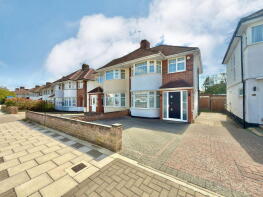 48, St Edmunds Drive, Stanmore HA7 2AU