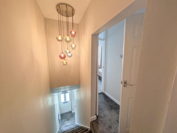2 bed Terraced for sale Image 5