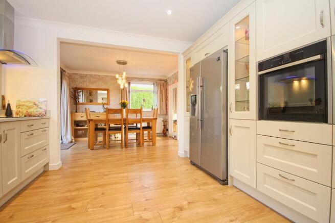 5 SWANLAND CLOSE COTTINGHAM (36)_lzn.jpg