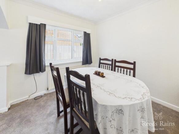 3 bed Bungalow for sale Image 6