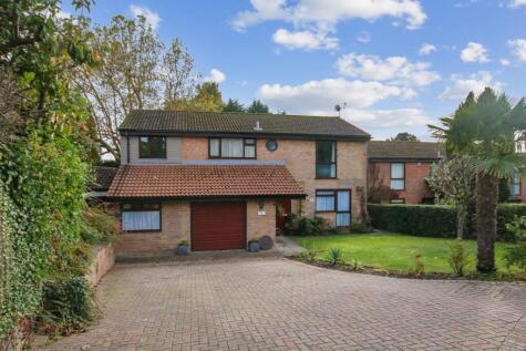 Barton Crescent, East Grinstead, West Sussex, RH19