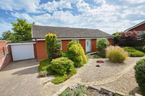 10, Chestnut Grove, Sheringham NR26 8PH