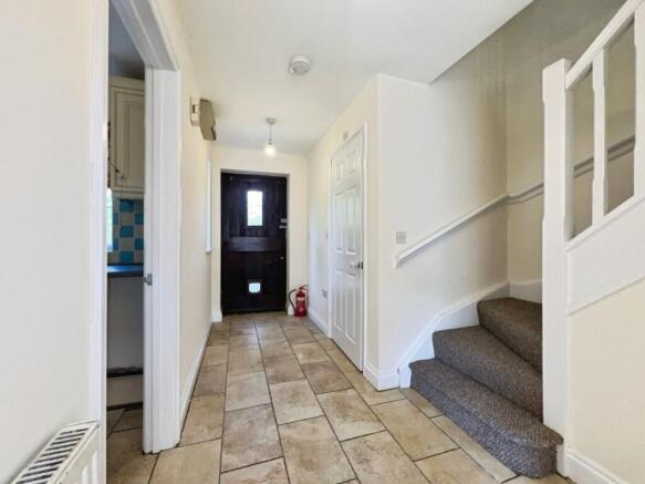 a289c9cf-Hallway