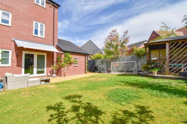 Watercress Rise, Biddenham, MK40 photo 4
