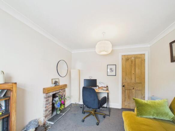 3 bed Semi-Detached for sale Image 10