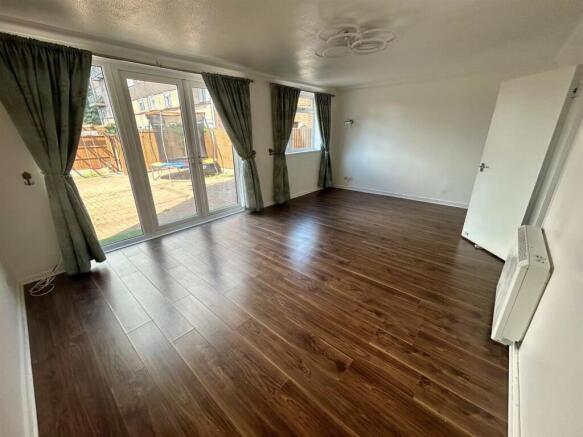 lounge.jpg