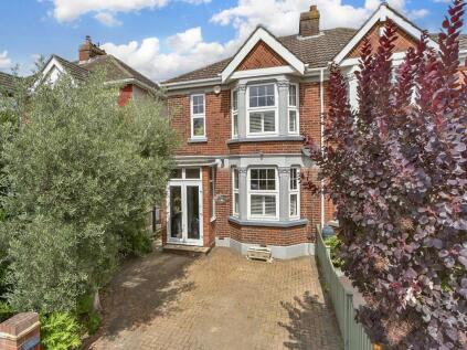 Magpie Hall Road, Chatham, Kent