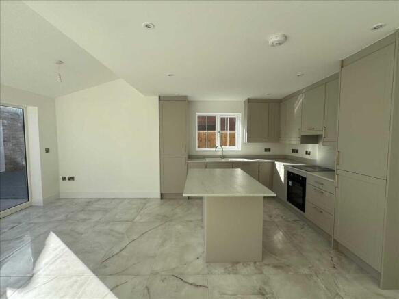 OPEN PLAN KITCHEN
