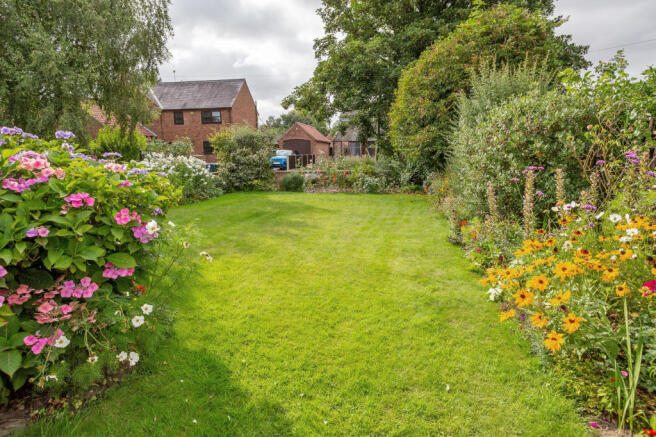 Garden Front