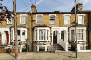105b, Harbut Road, London SW11 2RD