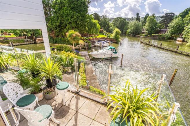 River Terrace