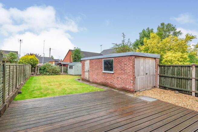 Garage: