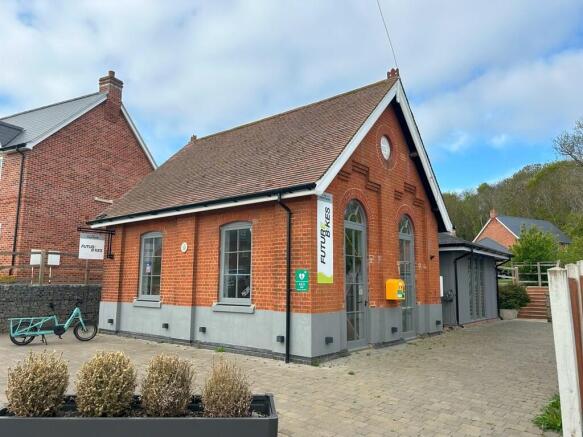 Screenshot 2025-0...