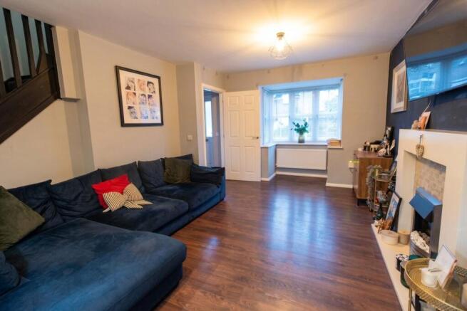 3 bed Semi-Detached for sale Image 4