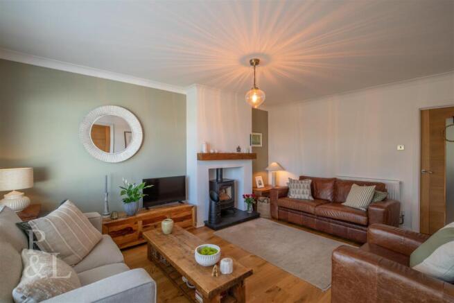 54 Beech Avenue (3).jpg