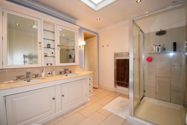Bedroom One En Suite