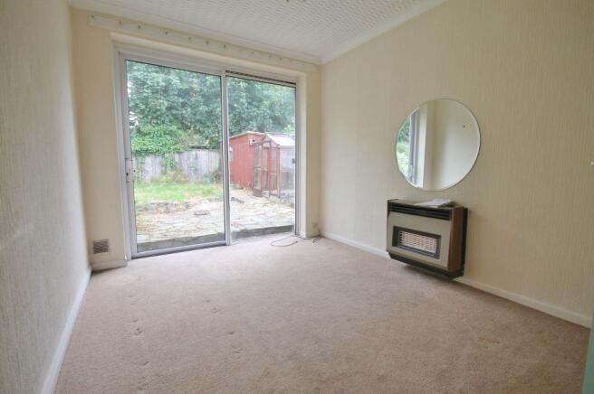 bedroom 4/dining room