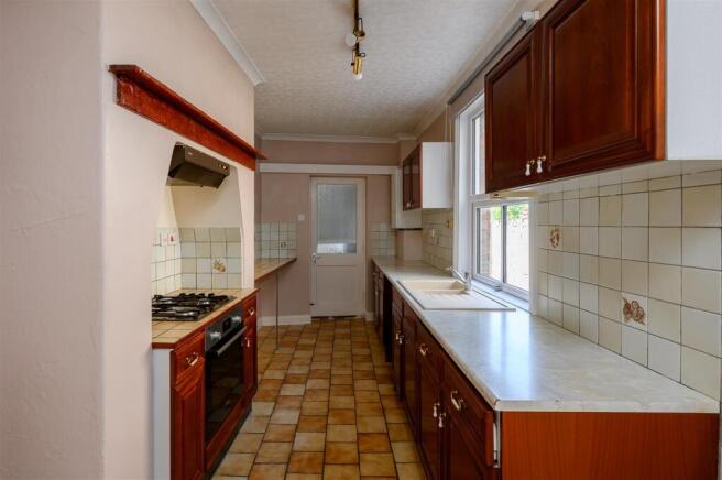 3 bed Town House for sale Image 8