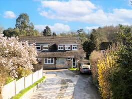 16, The Larchlands, High Wycombe HP10 8AB