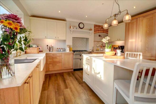 Park Avenue, Coleshill photo 4
