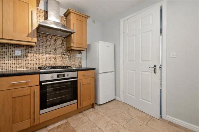 3 bed Apartment for sale Image 10
