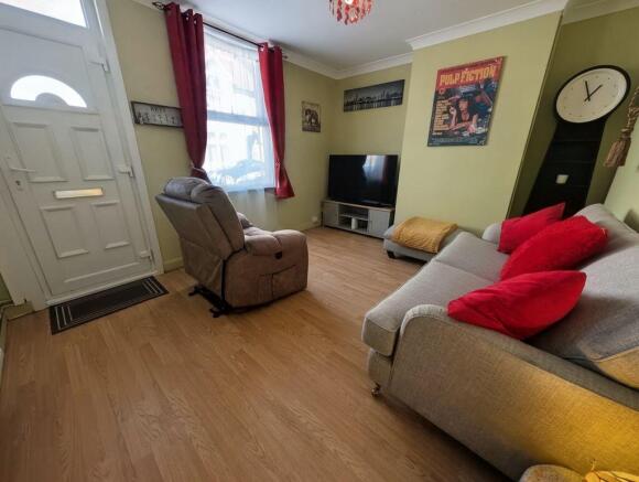 Photo 6