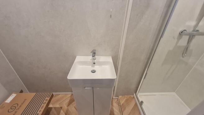1 bed Flat to rent Image 11