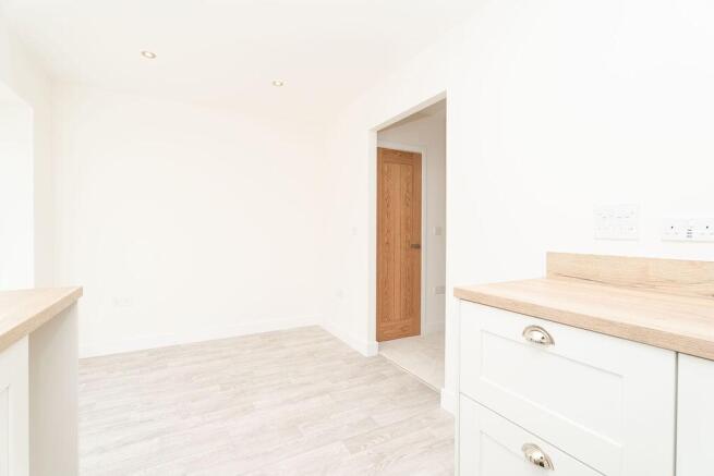 Brookes Way,
Long Stratton,
NR15 2FF photo 4