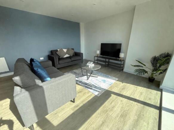 3 bed lounge