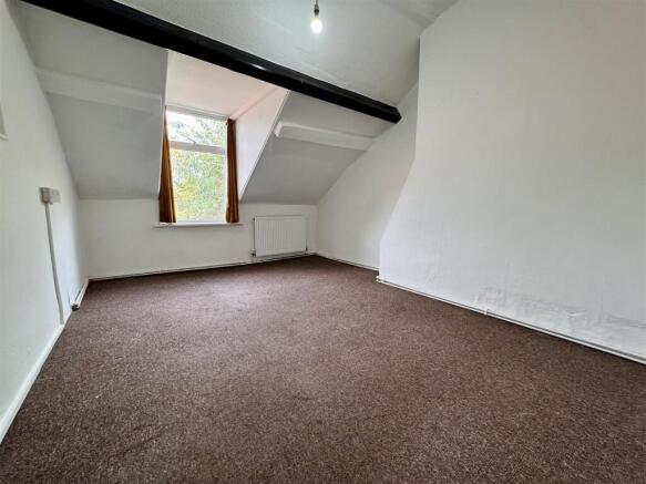 1 bed House Share to rent Image 4