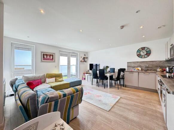 Lounge/kitchen/dining area