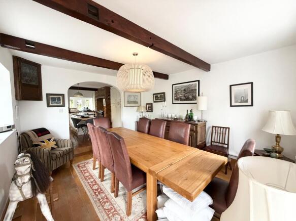 5 bed Barn Conversion for sale Image 12