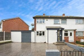 36, Meadow Gardens, Atherstone CV9 2DA