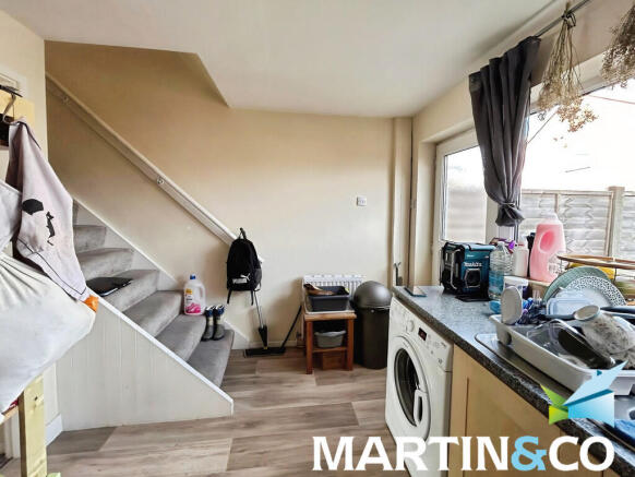 2 bed Terraced for sale Image 6