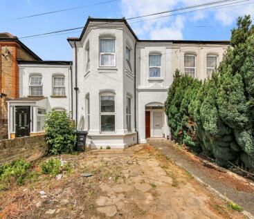 57A Eastwood Road, Ilford, Essex, IG3 8UU