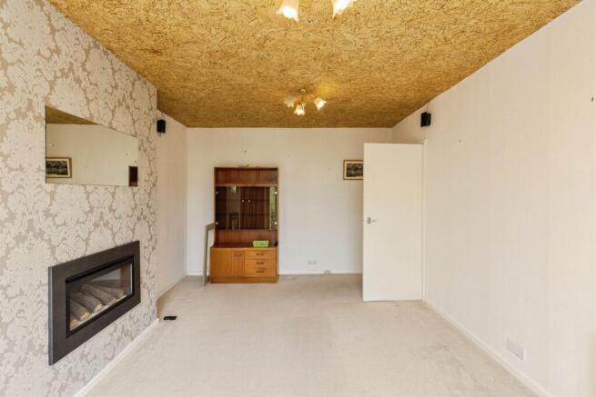 2 bed Semi-Detached for sale Image 5