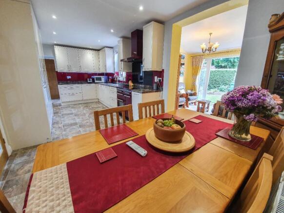 Kitchen & Dining Room