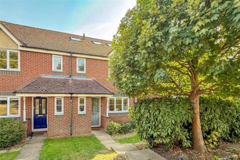 Orient Close, St. Albans, Hertfordshire, AL1