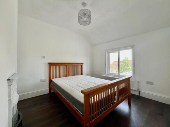 35 Upper Poole Road - Bedroom 2..jpg