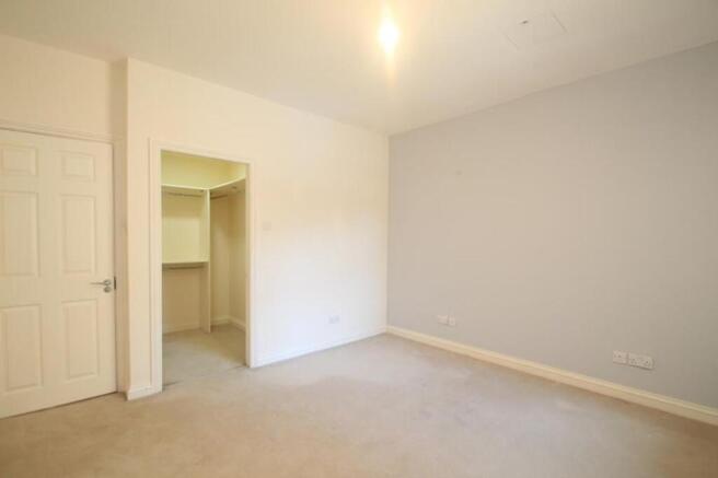 2 bed Apartment for sale Image 8