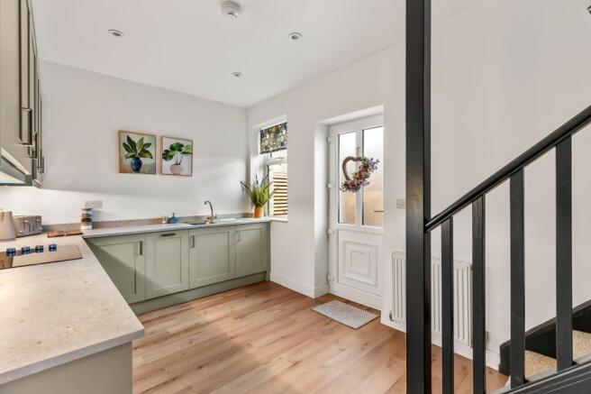 3 bed End of Terrace for sale Image 4