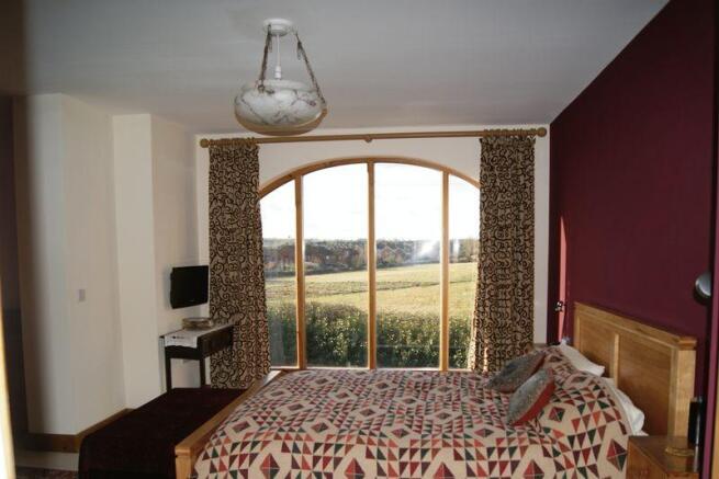 Master bedroom 2