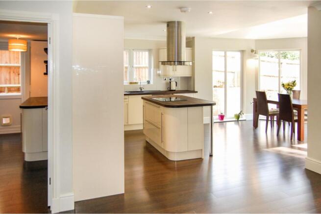 Kitchen/Dining Room
