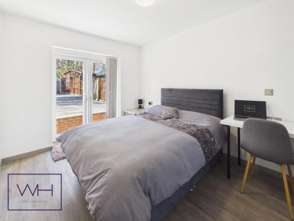 1 bed Serviced Apartments to rent Image 6